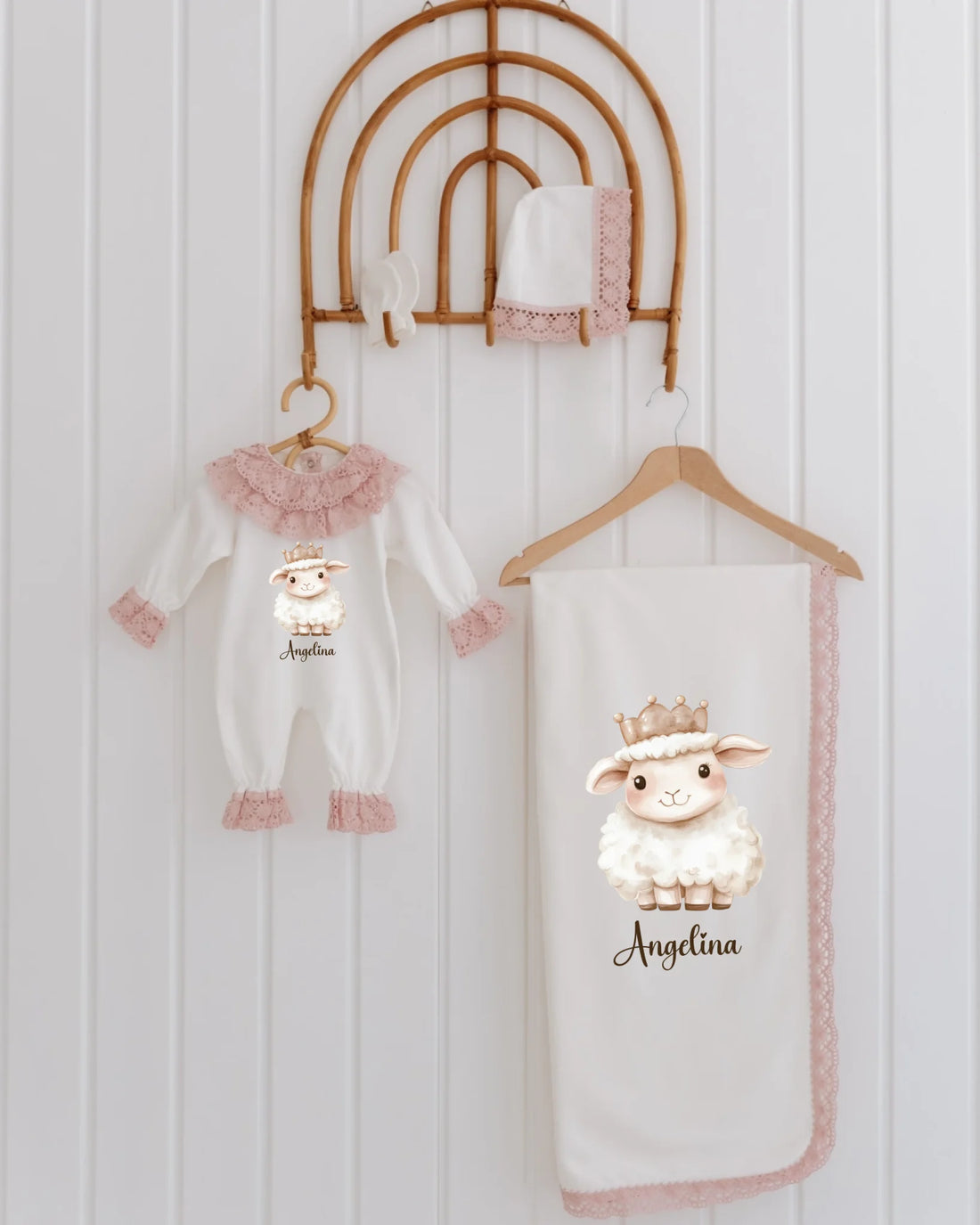 Kuzucuk Tasarımları - Dantelli Hastane Çıkış Seti