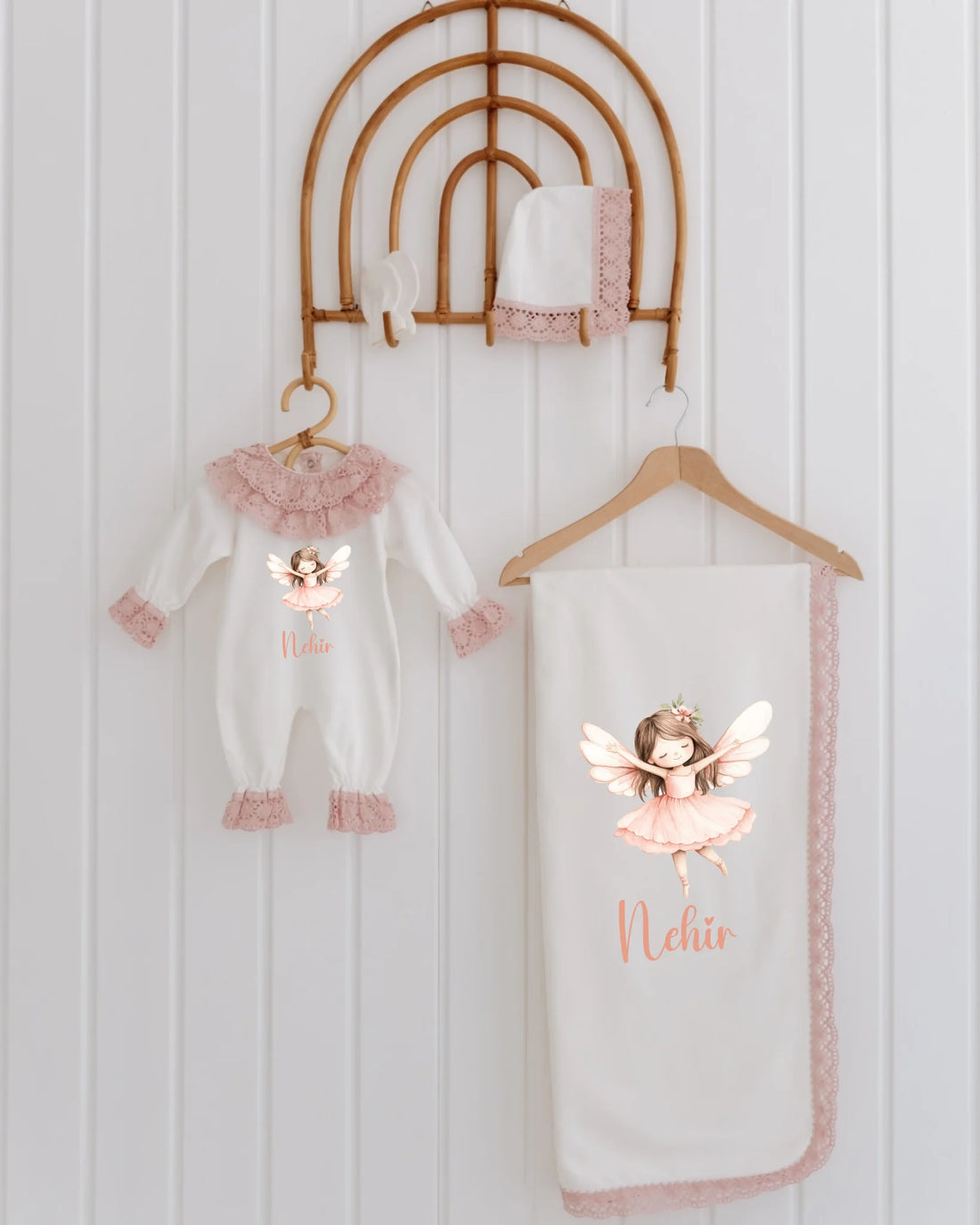 Masal kız Tasarımları - Dantelli Hastane Çıkış Seti