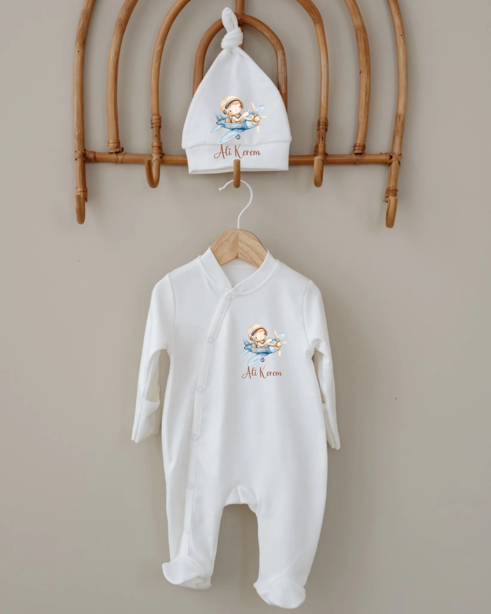 Sevimli Uçak Tasarımları -  12li Organik Hastane Çıkış Seti