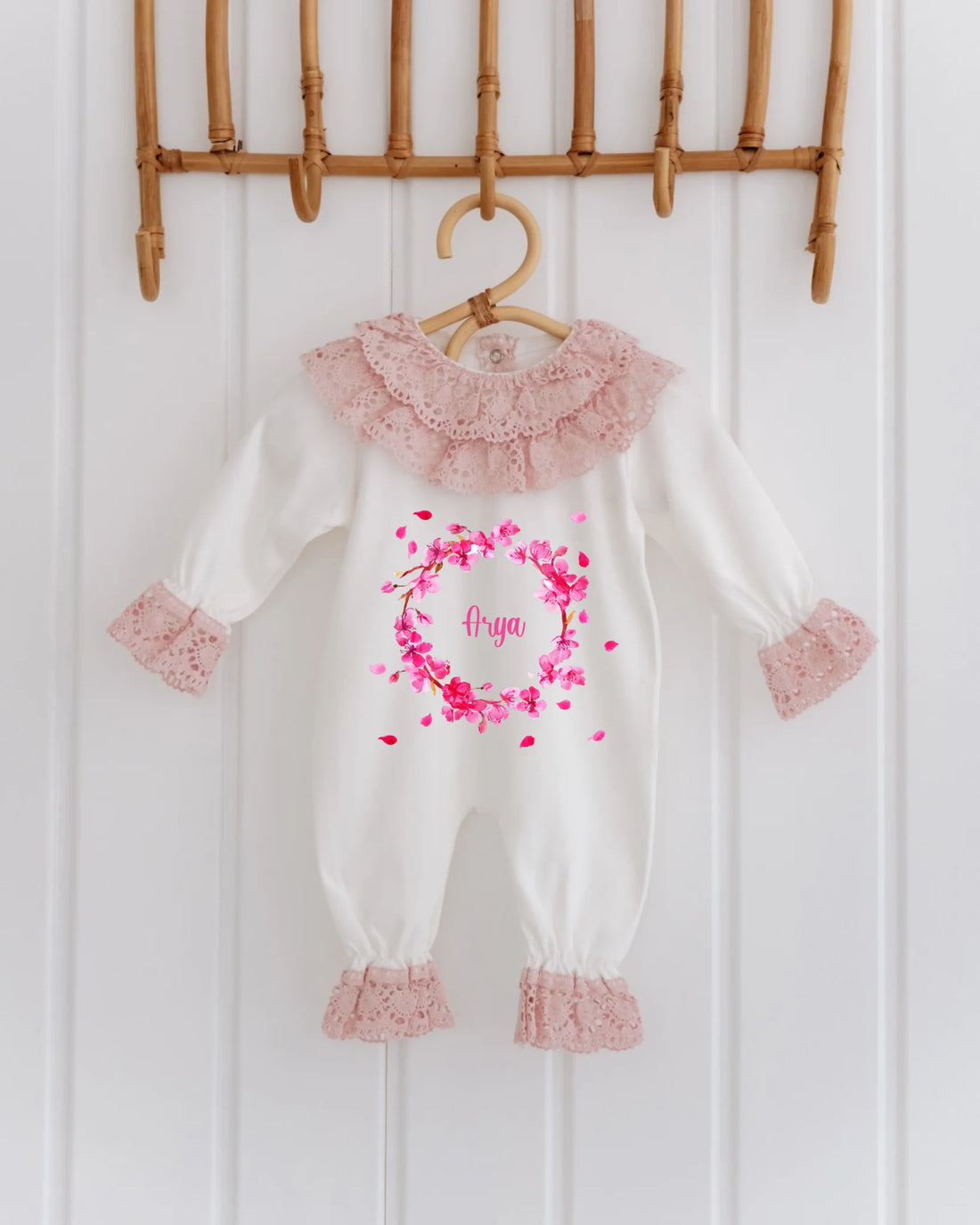 Pembe Çiçek Tasarımları - 2'li Dantelli Set