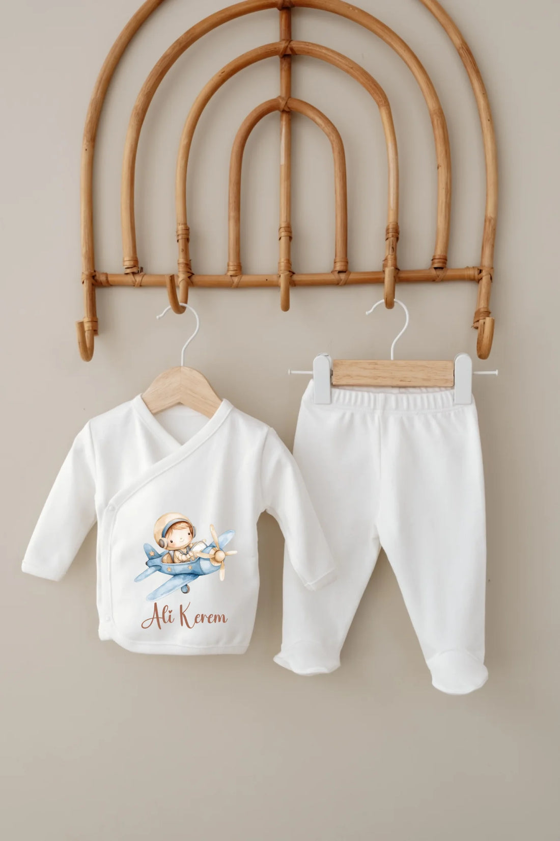 Sevimli Uçak Tasarımları - 5 Parça İsimli Hastane Çıkış Seti