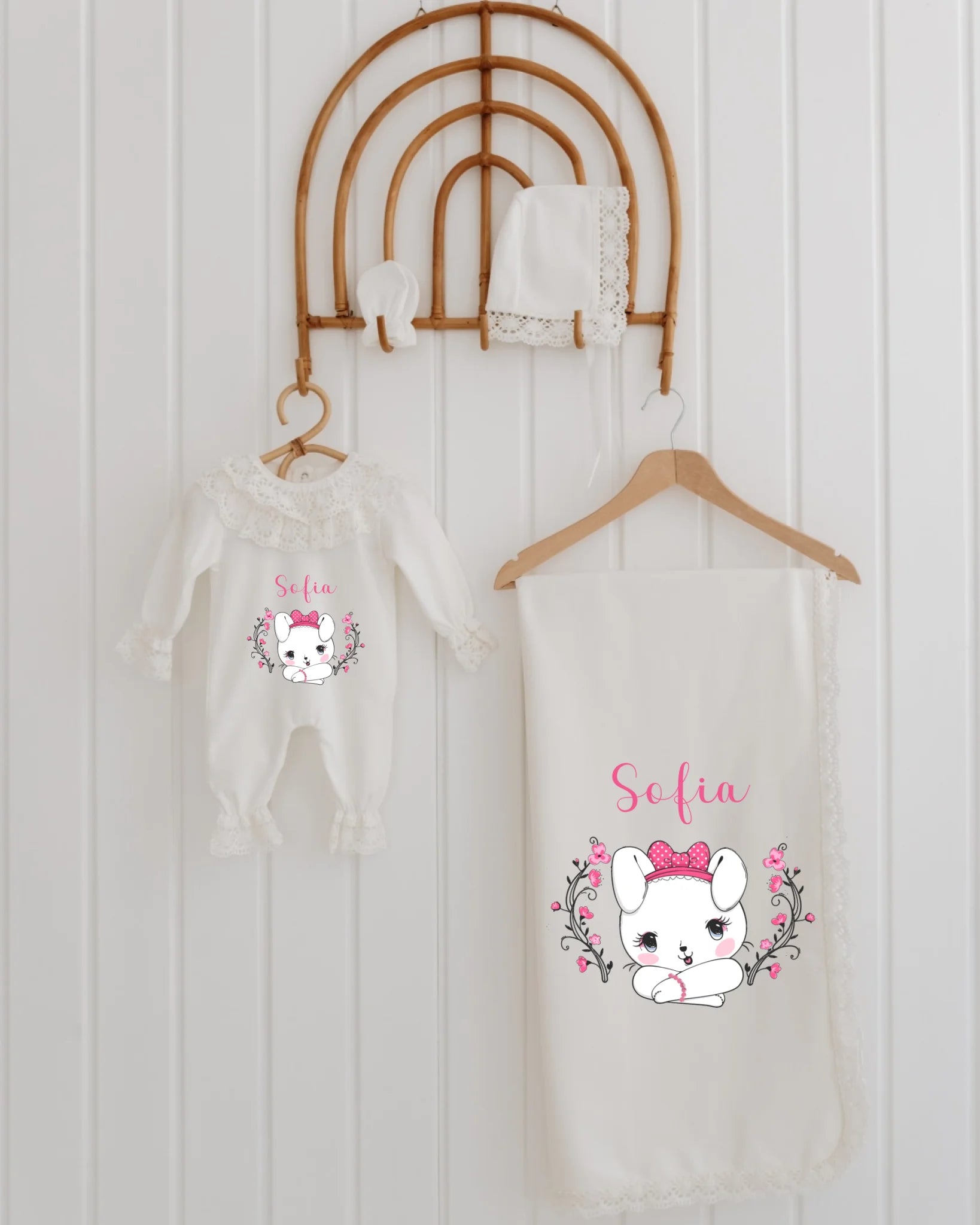 Hello Kitty Tasarımları - Dantelli Hastane Çıkış Seti