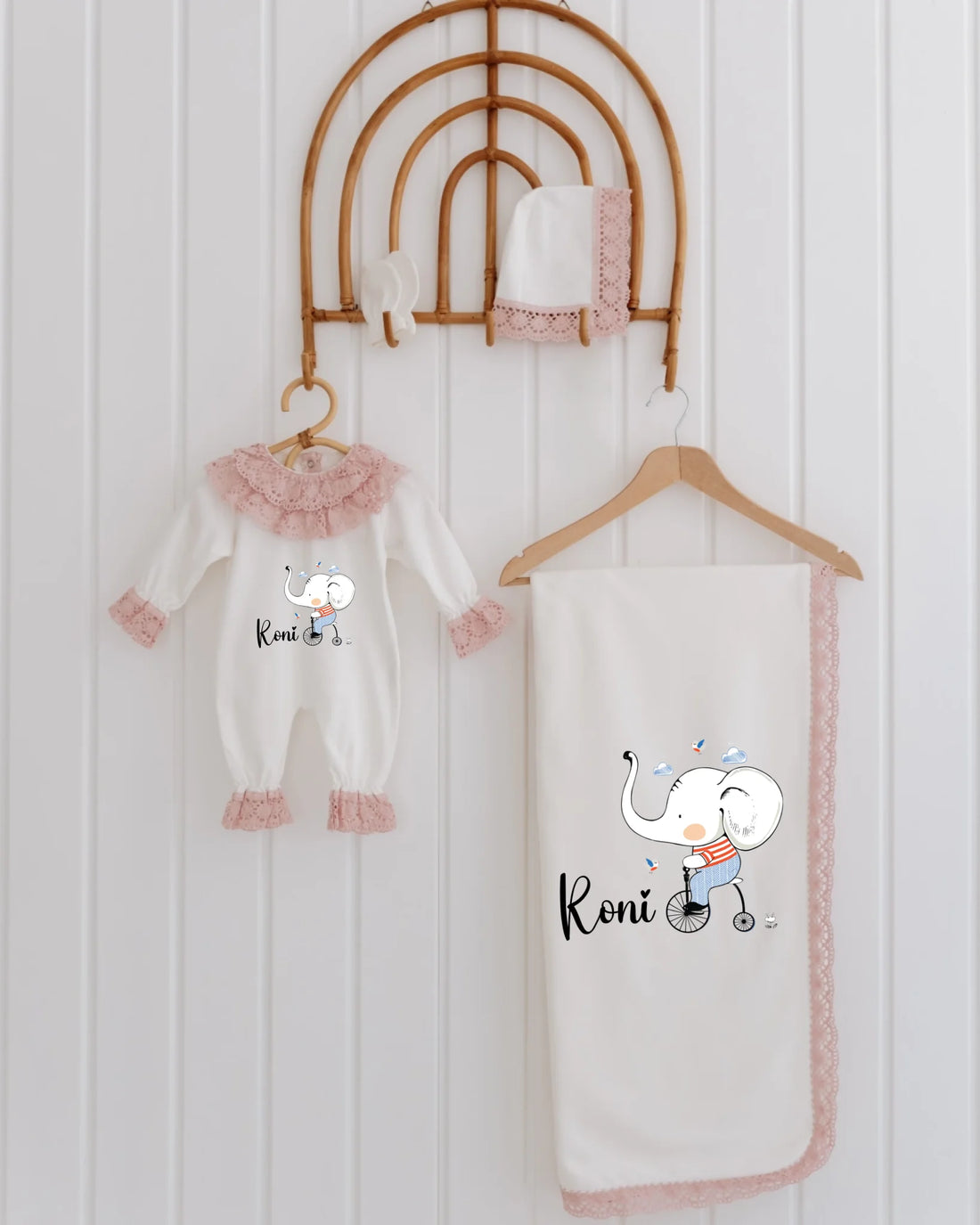 Bisiklet fil Tasarımları - Dantelli Hastane Çıkış Seti