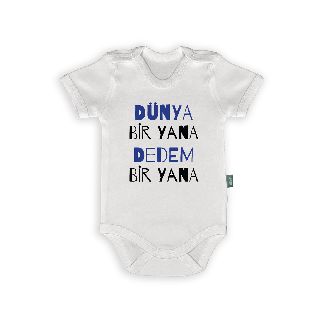 Dünya Bir Yana Dedem Bir Yana – Bebek Body & Zıbın